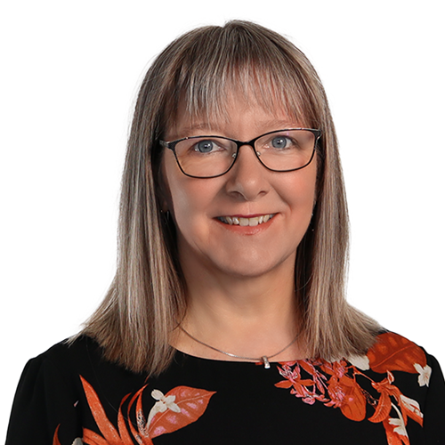 Lone Berg | Juridisk Assistent